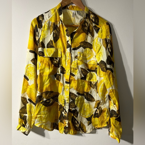 RVCA Shirt Womens S Small Yellow Lemons Polyester Lightweight Long Sleeve Shirt - Picture 1 of 5